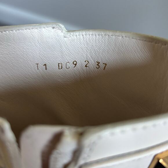 Valentino Garavani Roman Stud Combat Boots White Leather Chelsea Ankle Size 37 - Picture 14 of 16